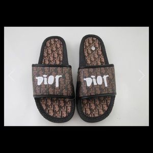 Slide dior